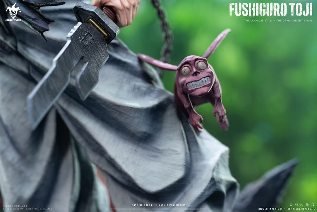 Toji Fushiguro – Joker Studio – Jujutsu Kaisen Figure and Statue, three-quarter right view
